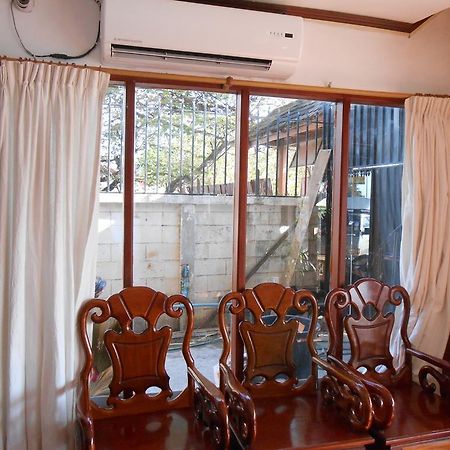 Chanthasom Guesthouse Ban Nongdouang Exteriör bild