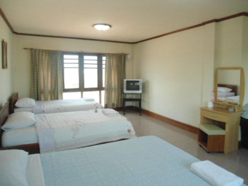 Chanthasom Guesthouse Ban Nongdouang Exteriör bild