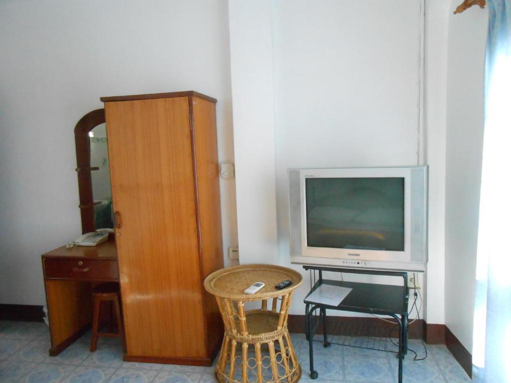 Chanthasom Guesthouse Ban Nongdouang Rum bild