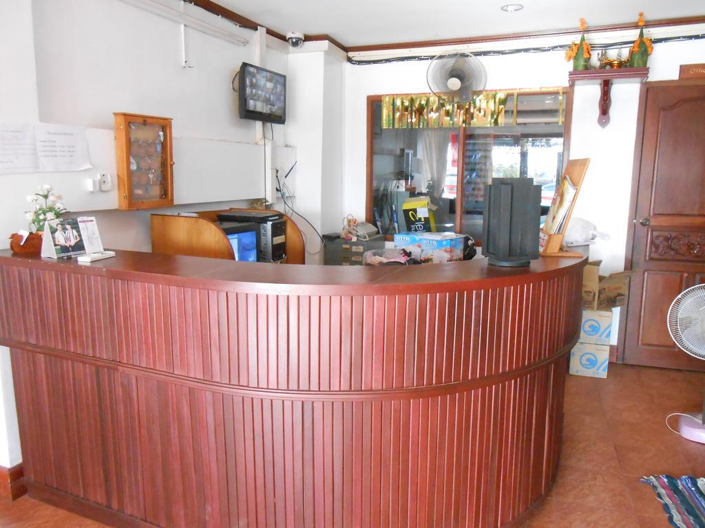 Chanthasom Guesthouse Ban Nongdouang Exteriör bild